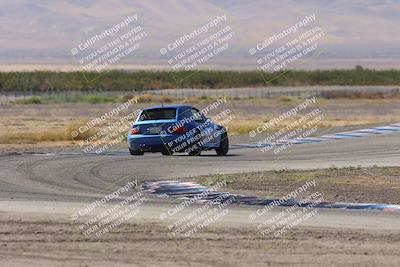 media/Oct-04-2025-OnGrid (Sat) [[44bd565ffa]]/Yellow Group/Grapevine/